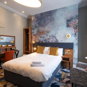 4* Ξενοδοχείο Keavan's Port Hotel,