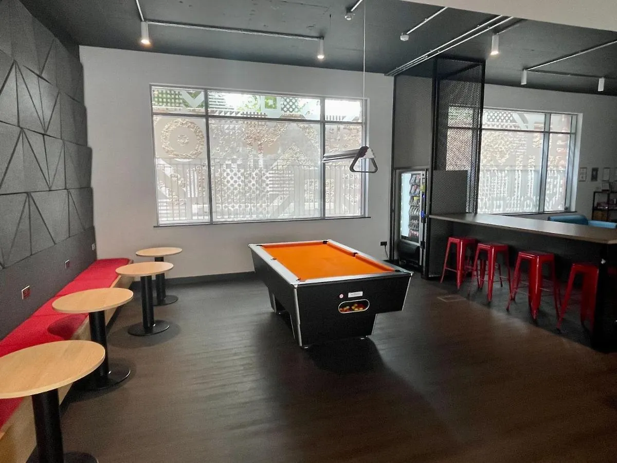 Апартаменты Joivy Affordable Dublin Thomas Street - Adults Only 0*,