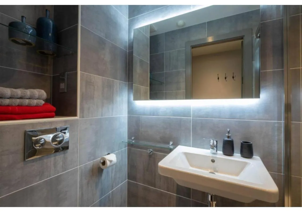 Апартаменты Joivy Affordable Dublin Thomas Street - Adults Only Ирландия